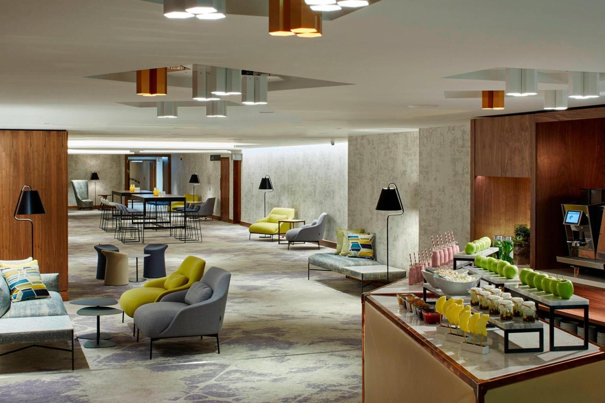 London Heathrow Marriott Hotel 4*